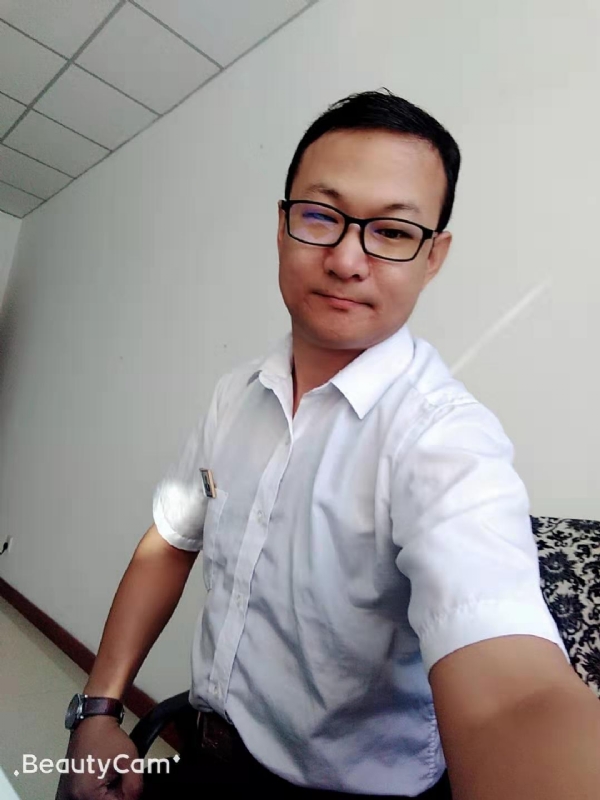 小飞的第一张照片--武夷山相亲网
