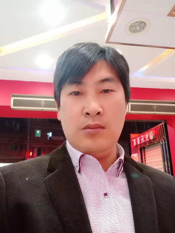 奔跑的第二张照片--武夷山相亲网