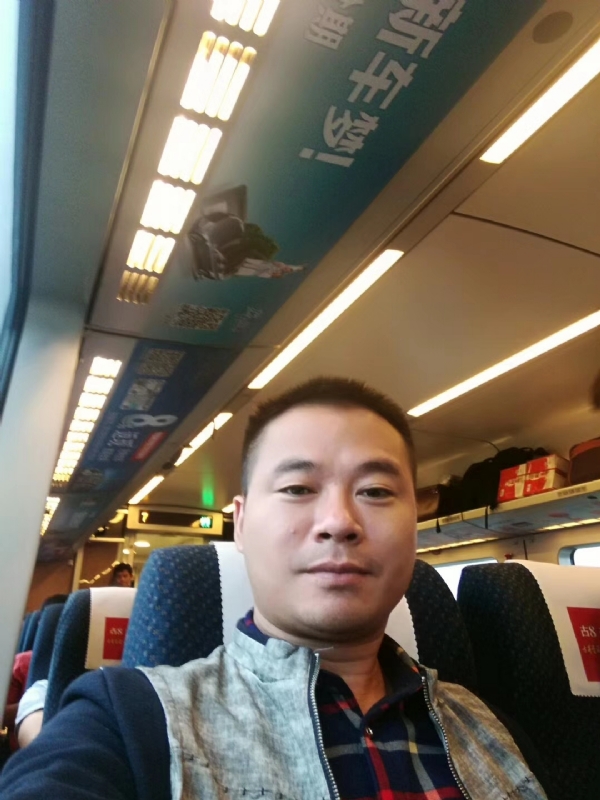 等爱的人的第一张照片--武夷山相亲网
