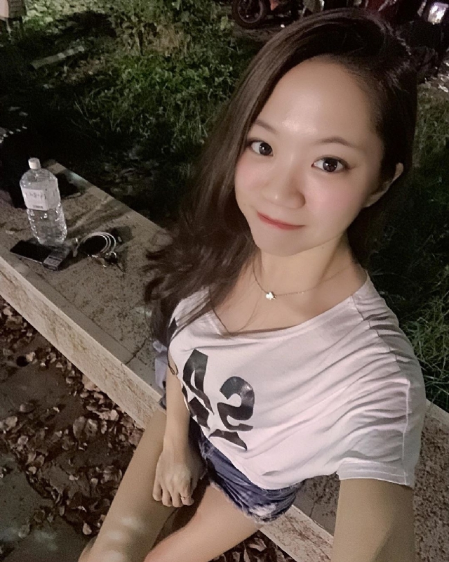 欣欣的第一张照片--武夷山相亲网