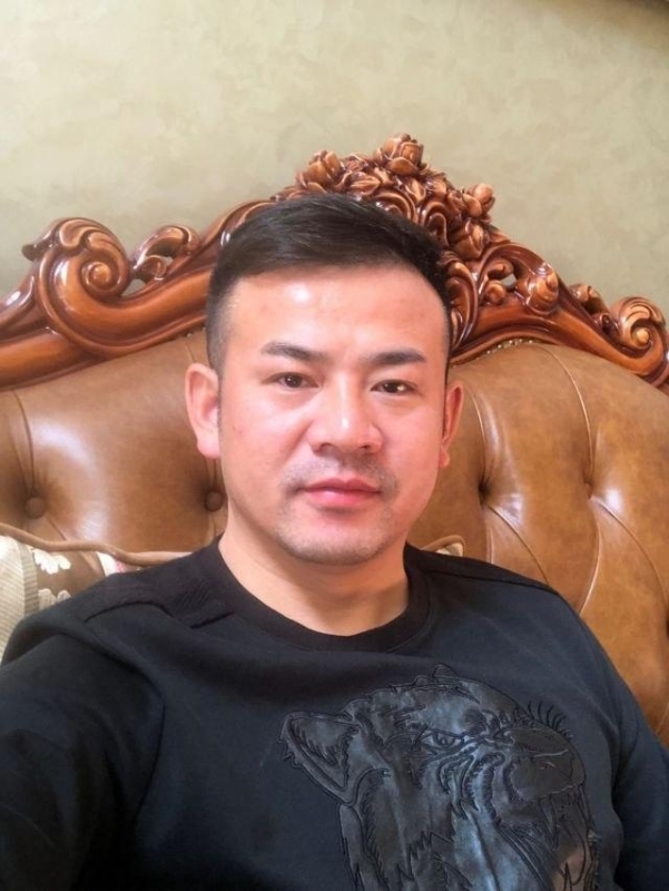 治国的第一张照片--武夷山相亲网