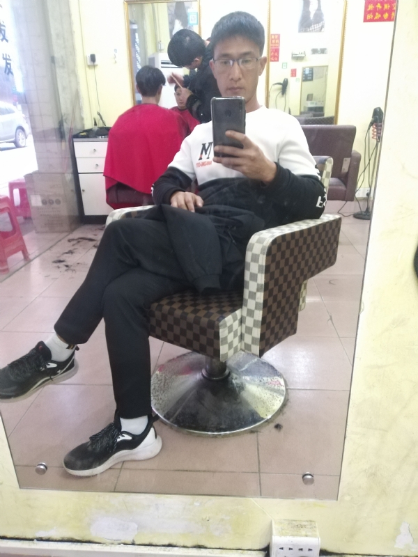 hushuai的第一张照片--武夷山相亲网