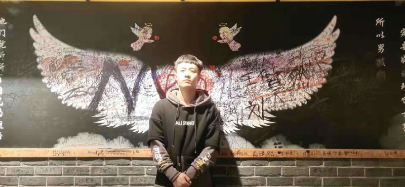 水彩画师的第一张照片--武夷山相亲网