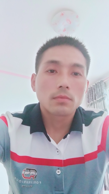 染红尘世的第一张照片--武夷山相亲网
