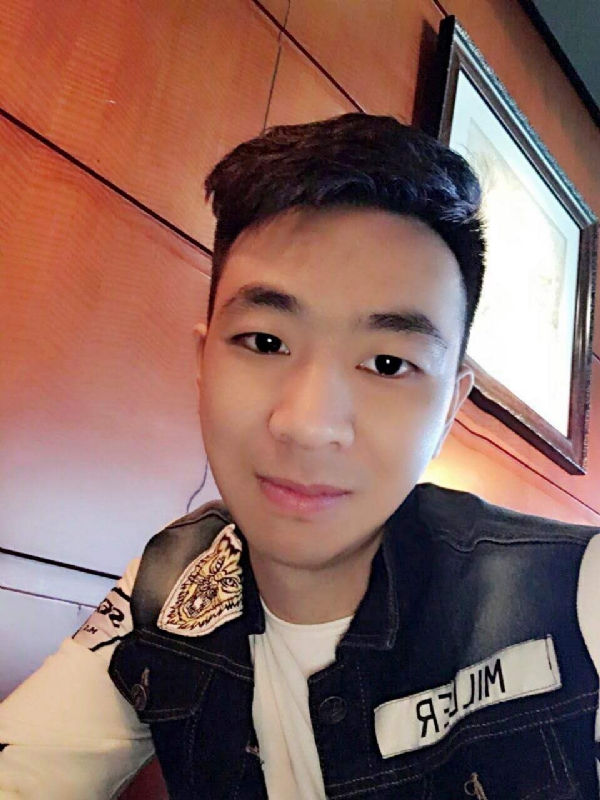 滞后的微笑的第三张照片--武夷山相亲网