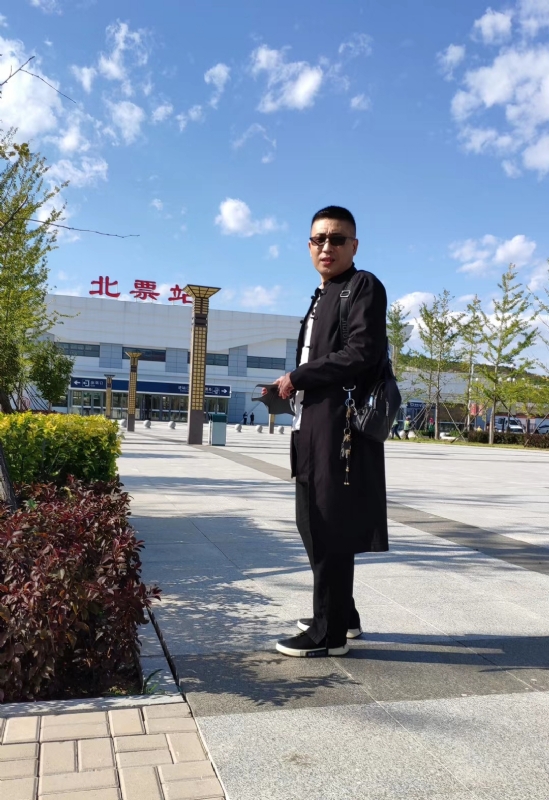 仟佰渡的第一张照片--武夷山相亲网