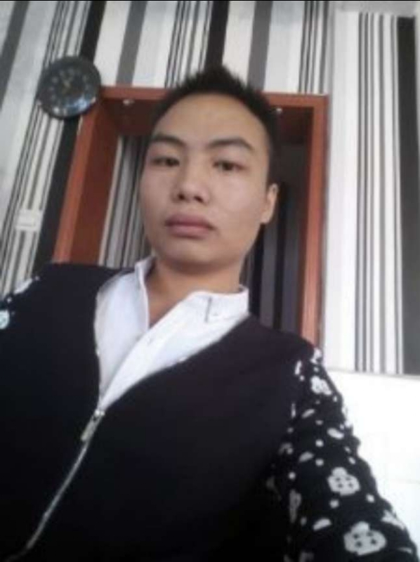 阿龙的第一张照片--武夷山相亲网