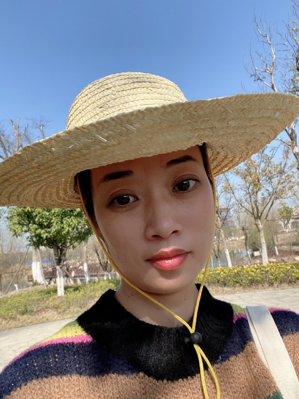 简单的第一张照片--武夷山相亲网