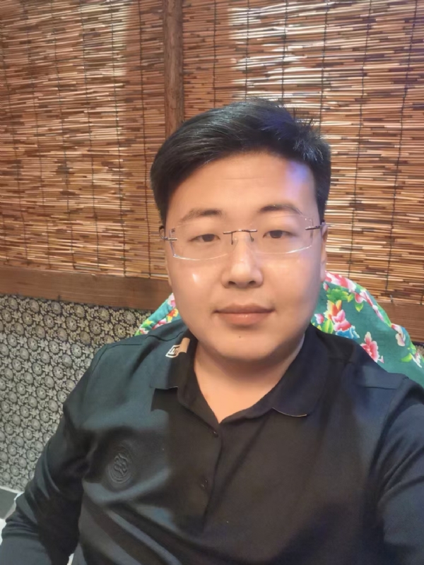 刘先生的第一张照片--武夷山相亲网