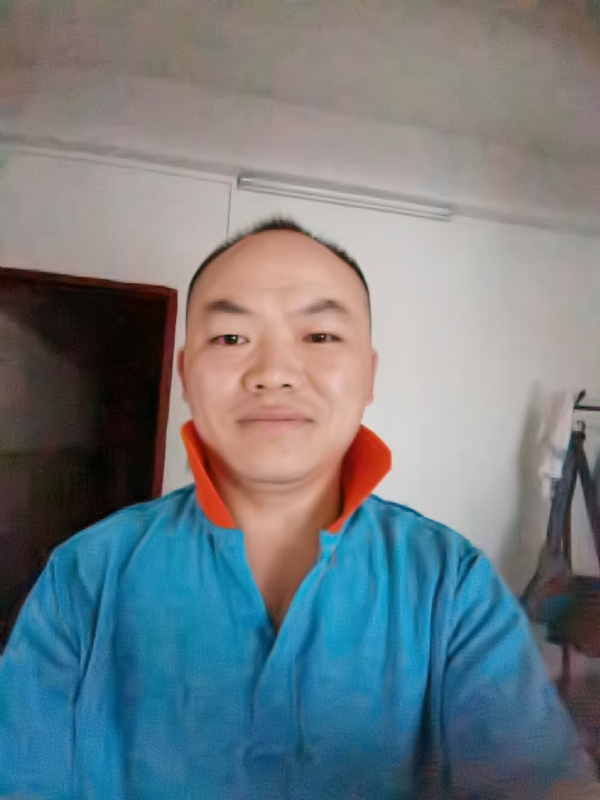 与子携老的第四张照片--武夷山相亲网
