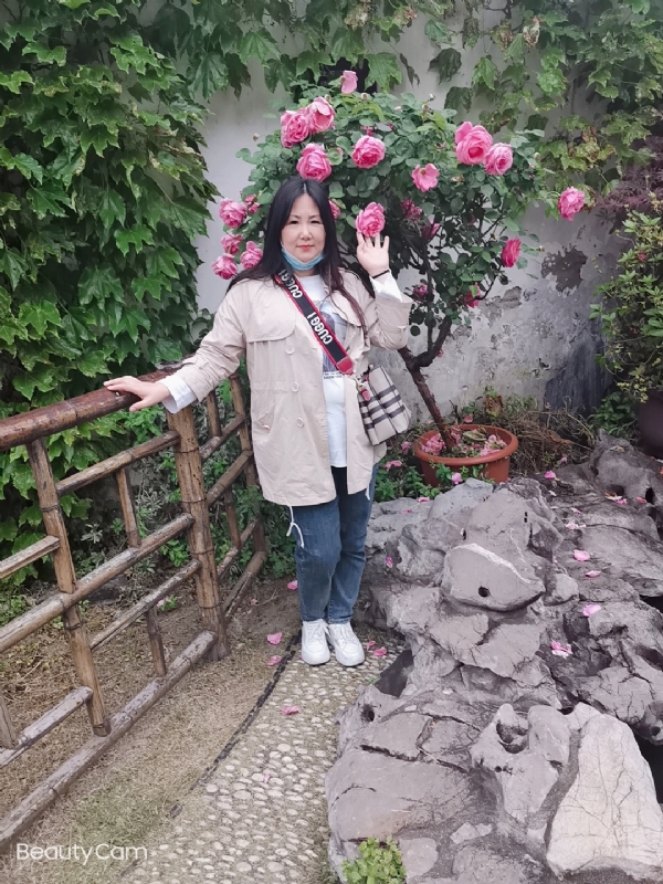 乖乖一女的第三张照片--武夷山相亲网