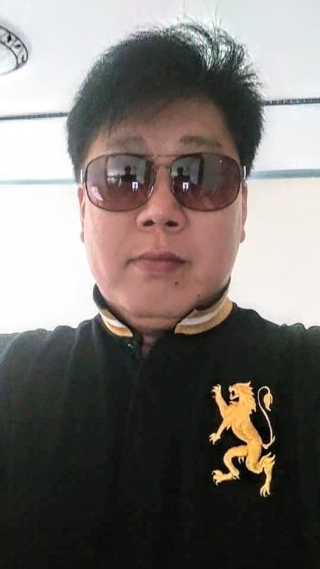 含笑半步癲的第一张照片--武夷山相亲网