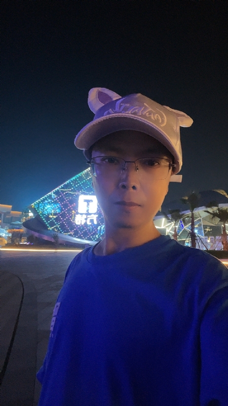 富贵使我们相遇的第一张照片--武夷山相亲网