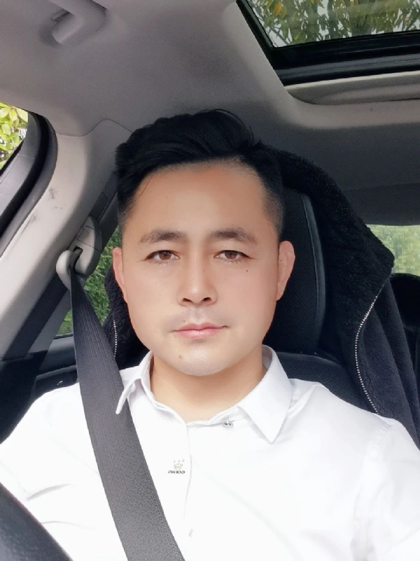 阿华大人的第二张照片--武夷山相亲网