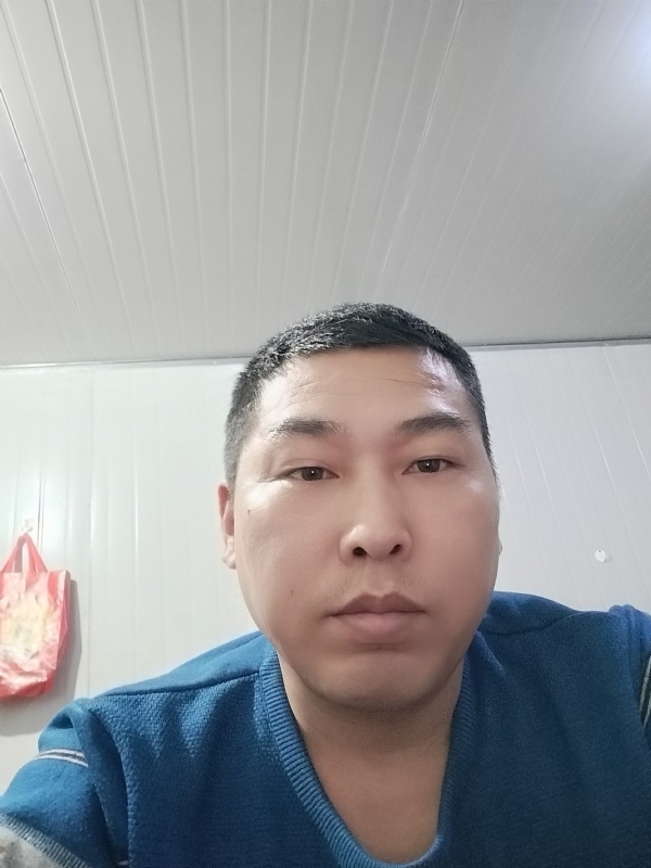 开着拖拉机去兜风的第一张照片--武夷山相亲网