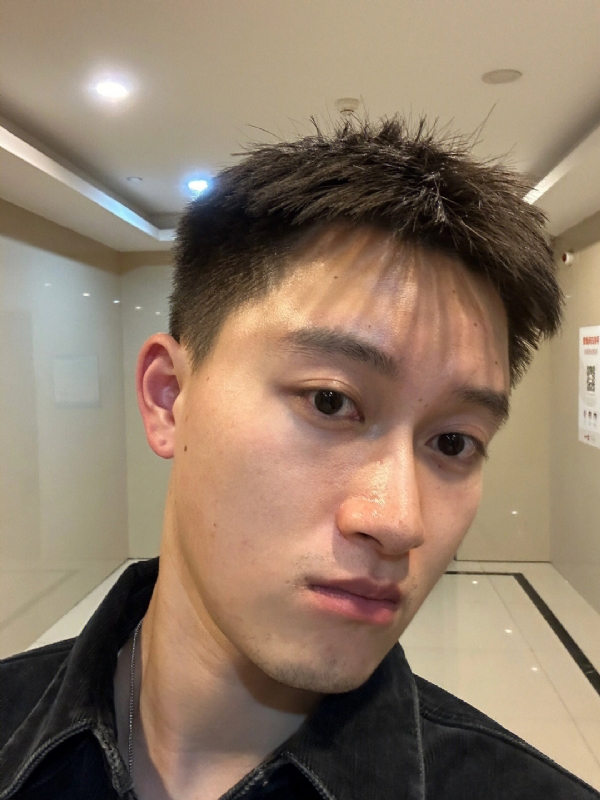 月光之下的第一张照片--武夷山相亲网