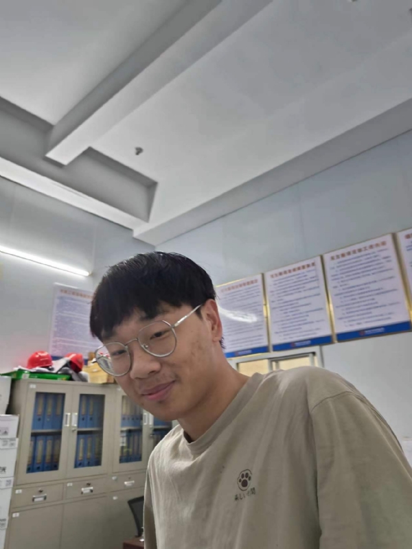 牛子弟的第一张照片--武夷山相亲网