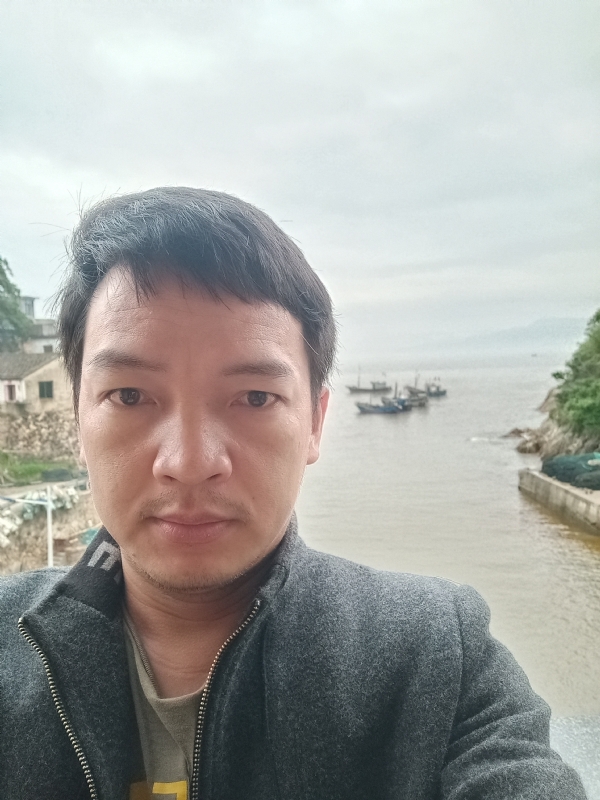 啊亮的第一张照片--武夷山相亲网