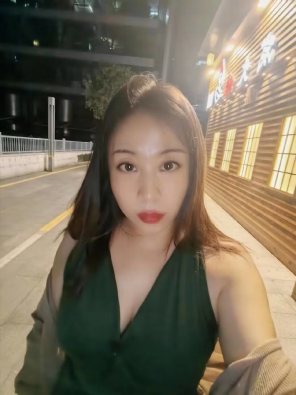 叶子青青的第三张照片--武夷山相亲网