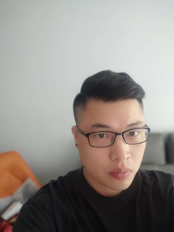 Vincent的第一张照片--武夷山相亲网
