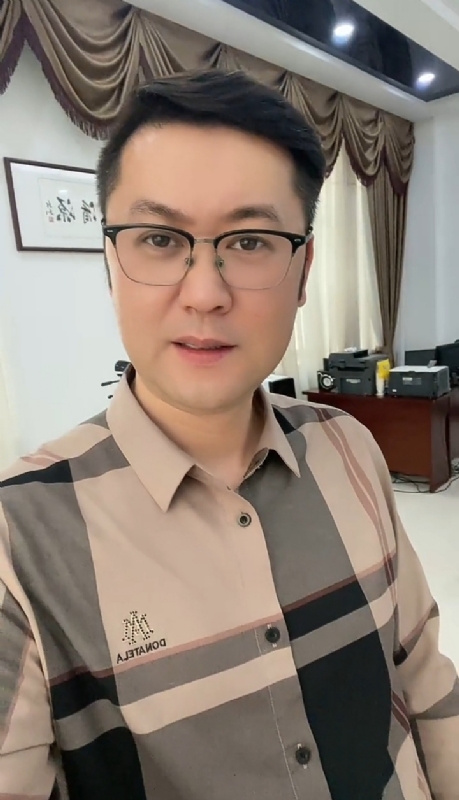 勤勉的第一张照片--武夷山相亲网