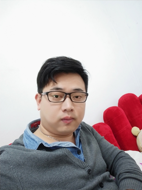 何必在亿的第一张照片--武夷山相亲网