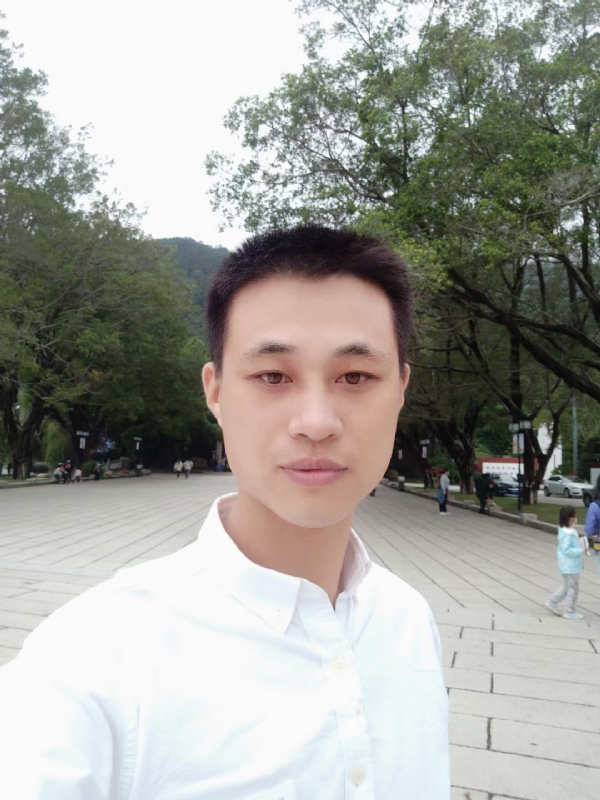xu的第一张照片--武夷山相亲网