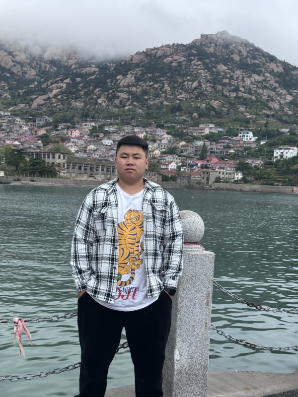 谨慎的第一张照片--武夷山相亲网