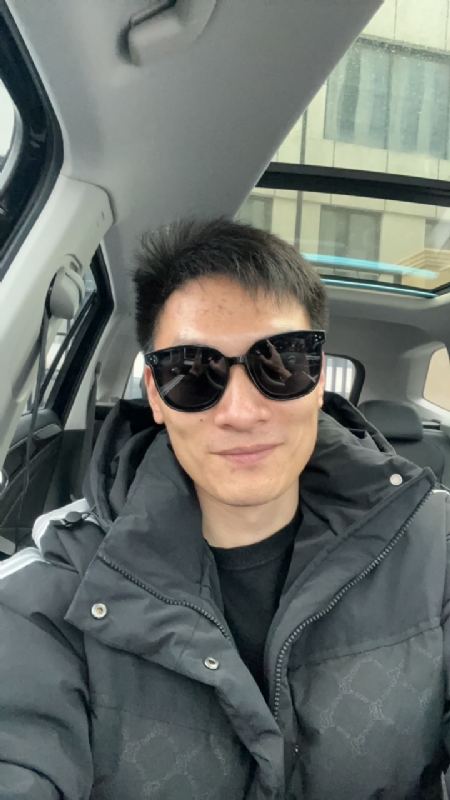 男孩的第一张照片--武夷山相亲网