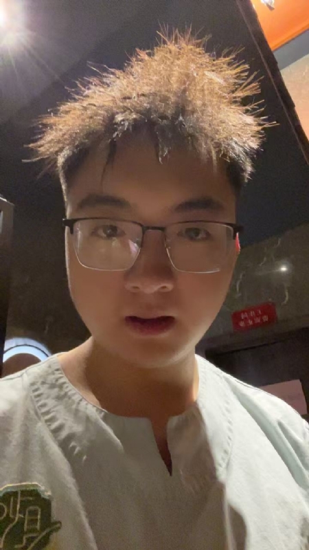 成熟稳重的男士的第一张照片--武夷山相亲网