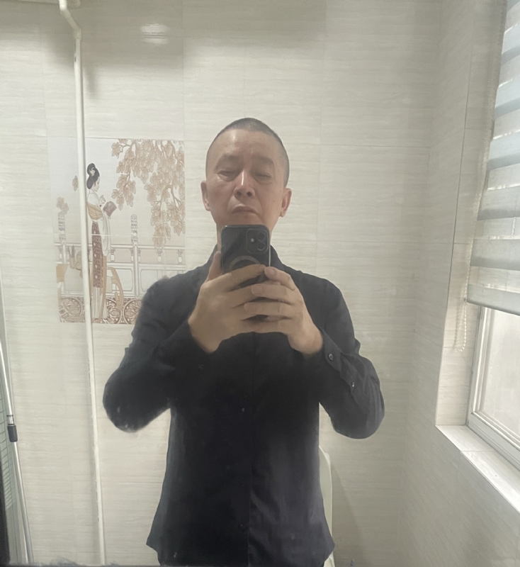 荣哥的第一张照片--武夷山相亲网