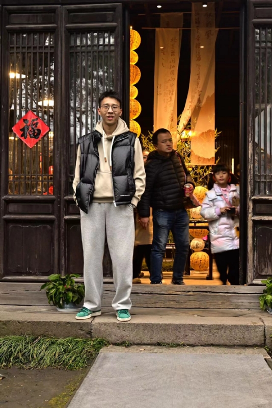 浦江小后生的第一张照片--武夷山相亲网