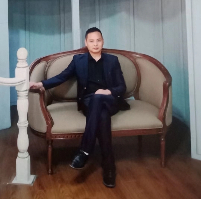 龙行天下的第二张照片--武夷山相亲网