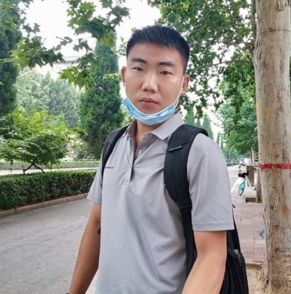 90年男征婚的第一张照片--武夷山相亲网