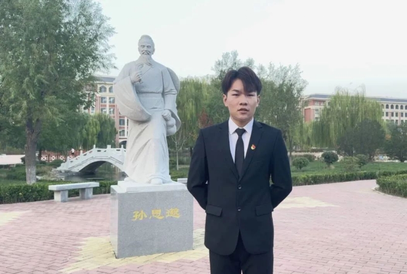 尚明月的第一张照片--武夷山相亲网