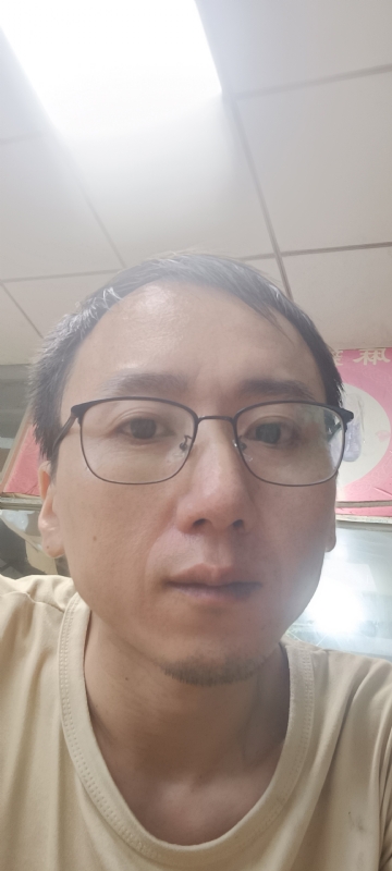 想胖的瘦子的第一张照片--武夷山相亲网