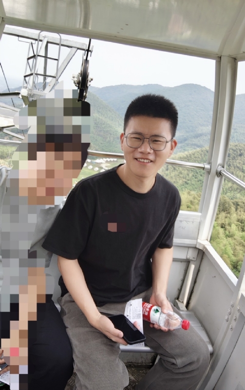 奔奔笨笨的第一张照片--武夷山相亲网