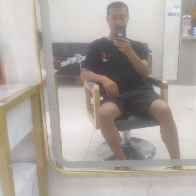 闫杰的第一张照片--武夷山相亲网