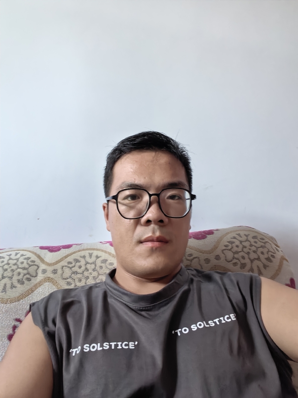 卫TF的第三张照片--武夷山相亲网